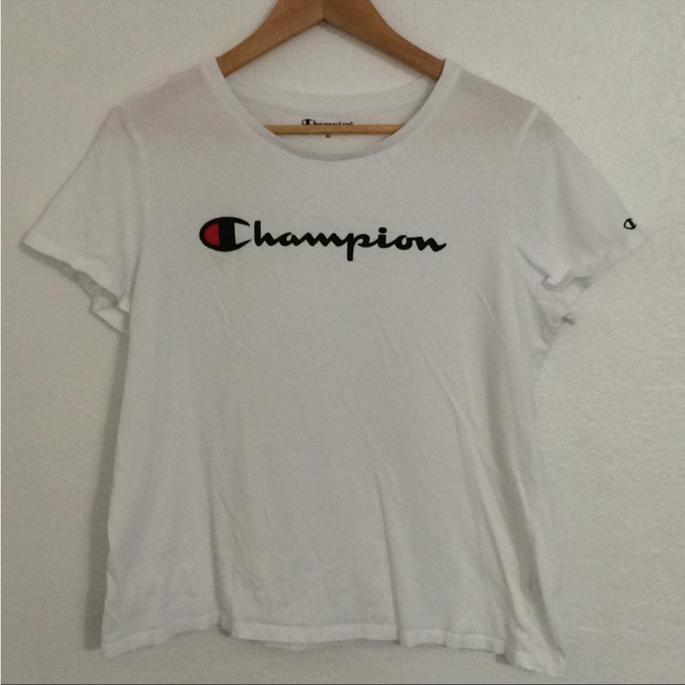 Champion‎ Logo Tee